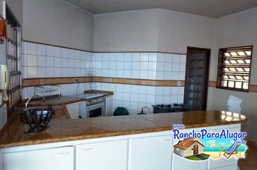 Rancho Rufino para Alugar em Miguelopolis - Cozinha