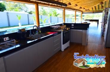 Rancho Recanto das Palmeiras para Alugar em Miguelopolis - Área Gourmet