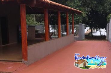 Rancho Silva para Alugar em Miguelopolis - Rampa para Barcos