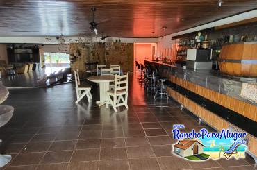 Rancho Rio Pardo para Alugar em Ribeirao Preto - Varanda com Área Gourmet