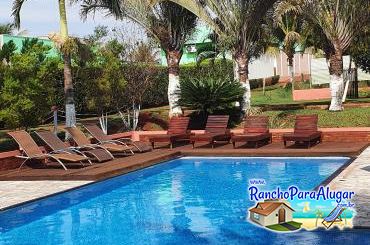 Rancho São João para Alugar em Miguelopolis - Piscina