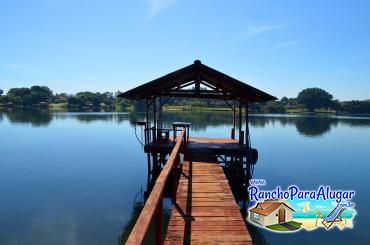 Rancho do Sossego para Alugar em Miguelopolis - Píer com Quiosque