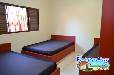 Rancho Meirival 3 para Alugar em Miguelopolis - Suite 4