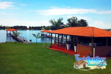 Rancho Tropical para Alugar em Miguelopolis - Quiosque as Margens o Rio