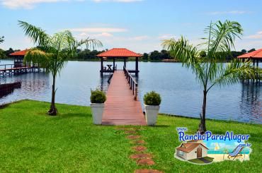 Rancho Tropical para Alugar em Miguelopolis - Píer com Quiosque