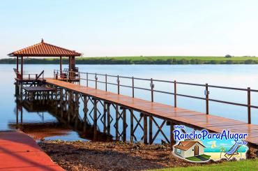 Rancho do Patrão 2 para Alugar em Miguelopolis - Píer com Quiosque