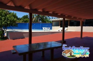 Rancho do Rubens para Alugar em Miguelopolis - Vista da Varanda para a Piscina