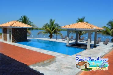 Rancho Imperivm para Alugar em Miguelopolis - Piscina com Bar Molhado