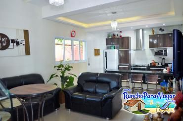 Rancho Meirival 5 para Alugar em Miguelopolis - Sala