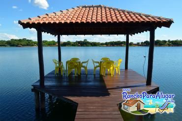 Rancho Mendes para Alugar em Miguelopolis - Quiosque Sobre o Píer