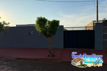 Rancho Top 10 para Alugar em Miguelopolis - Entrada