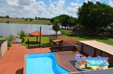 Rancho Imperador para Alugar e à Venda em Miguelopolis - Vista da Sacada para o Rio
