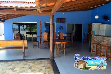 Rancho Angelina para Alugar em Miguelopolis - Varanda com Área Gourmet