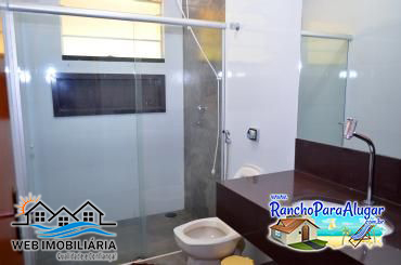 Rancho 13 para Alugar em Miguelopolis - Banheiro da Suite 3