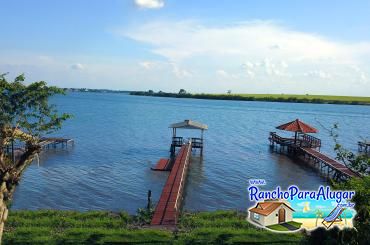 Rancho Castelo 2 para Alugar em Miguelopolis - Píer Coberto