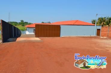 Rancho Girassol para Alugar em Miguelopolis - Entrada