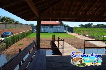 Rancho Girassol para Alugar em Miguelopolis - Quiosque Sobre o Píer