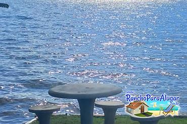 Rancho Recanto Verde para Alugar em Miguelopolis - Mesinha as Margens do Rio