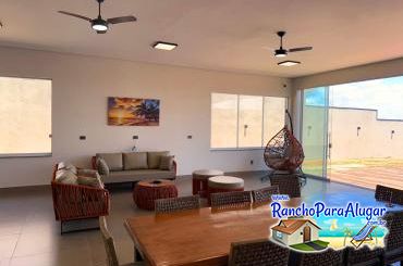 Rancho Paraíso 2 para Alugar em Miguelopolis - Sala