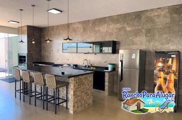 Rancho Paraíso 2 para Alugar em Miguelopolis - Área Gourmet