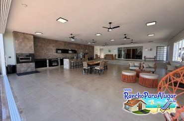Rancho Paraíso 2 para Alugar em Miguelopolis - Varanda