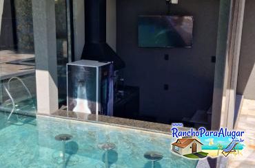 Rancho Camarote para Alugar em Miguelopolis - Bar Molhado