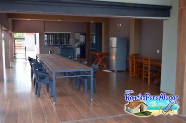 Rancho Premium Sunset para Alugar em Miguelopolis - Área Gourmet