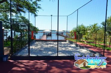 Rancho Gold para Alugar em Miguelopolis - Quadra de Areia