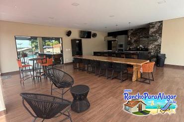 Rancho Diamante para Alugar em Miguelopolis - Ampla Varanda