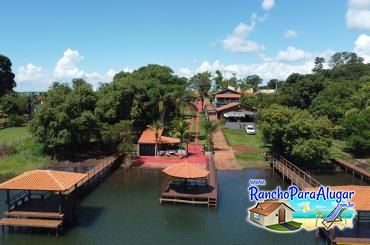 Rancho J.R para Alugar em Miguelopolis - Vista do Rio para o Rancho