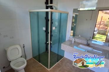 Rancho Pingo de Dó para Alugar em Rifaina - Interior dos Banheiros
