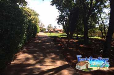 Rancho Alto Padrão 1 para Alugar em Miguelopolis - Rampa para Barcos