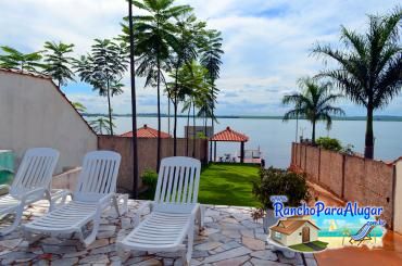 Rancho do Wagnão 2 para Alugar em Miguelopolis - Vista da Piscina para o Rio