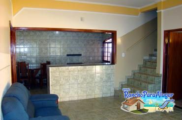 Rancho Kéops para Alugar em Miguelopolis - Sala