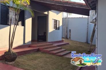 Rancho Vinimar 2 para Alugar em Miguelopolis - Suites